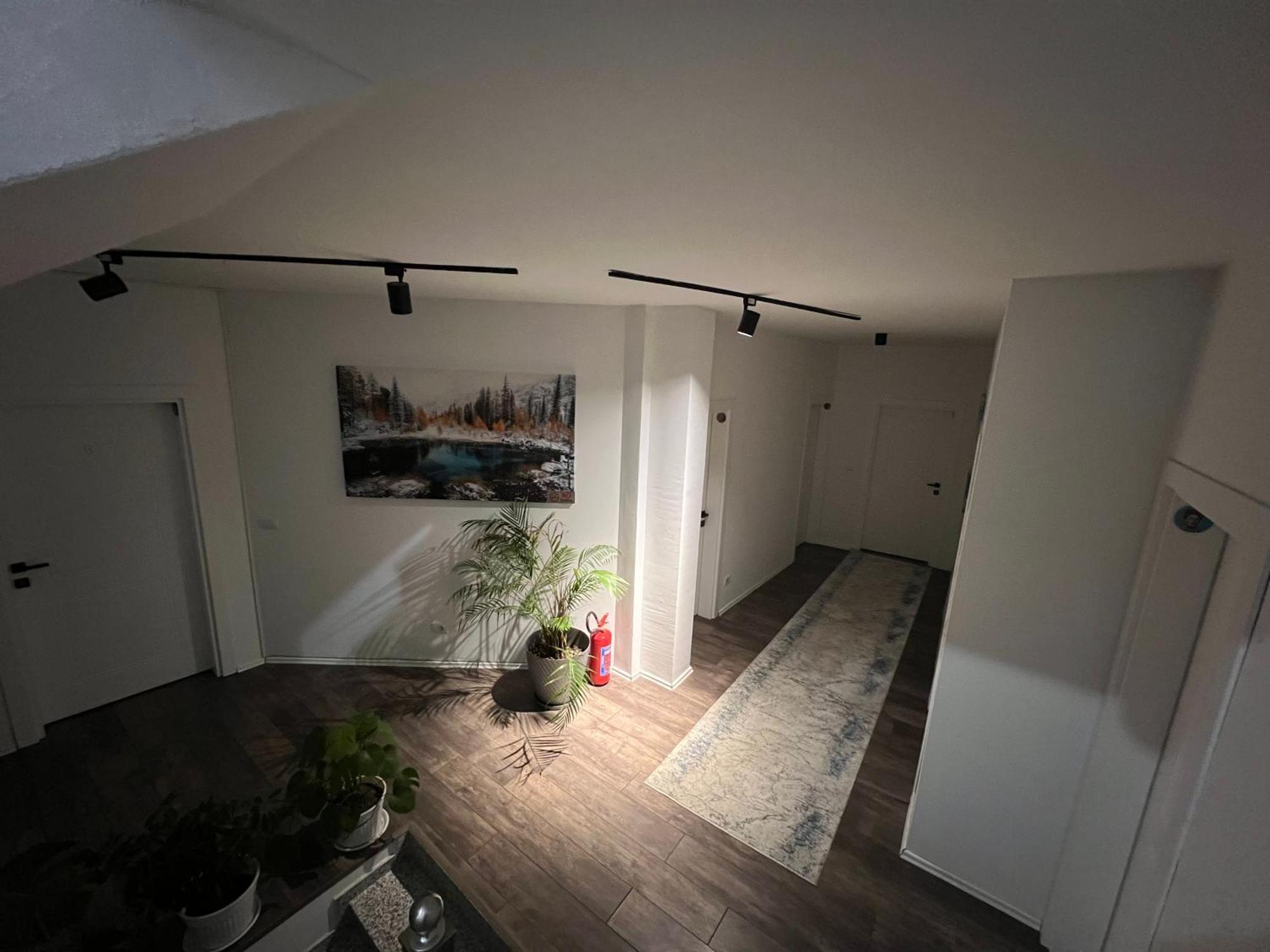 Hotel & Restaurant Frida Gjakova Extérieur photo